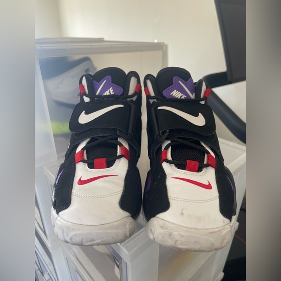 Men Nike Air Barrage Mid Raptors Black Purple: size 6 - Picture 2 of 4